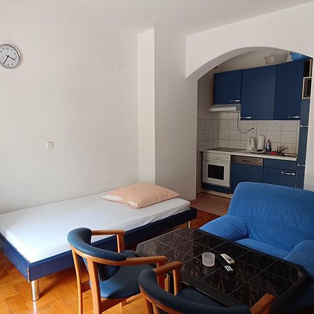 Apartmani "Radi" Baška Voda الغرفة الصورة