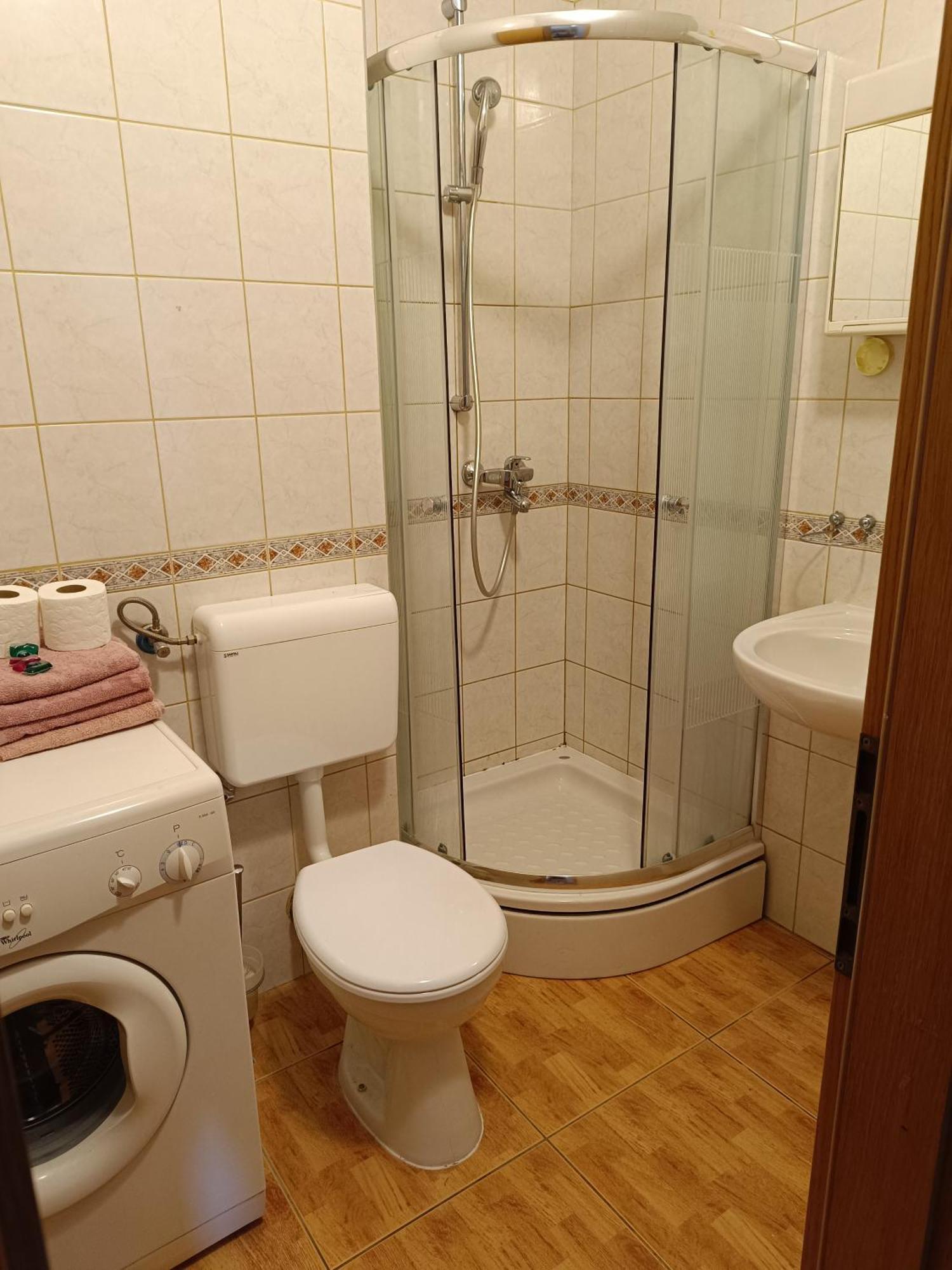 Apartmani "Radi" Baška Voda الغرفة الصورة