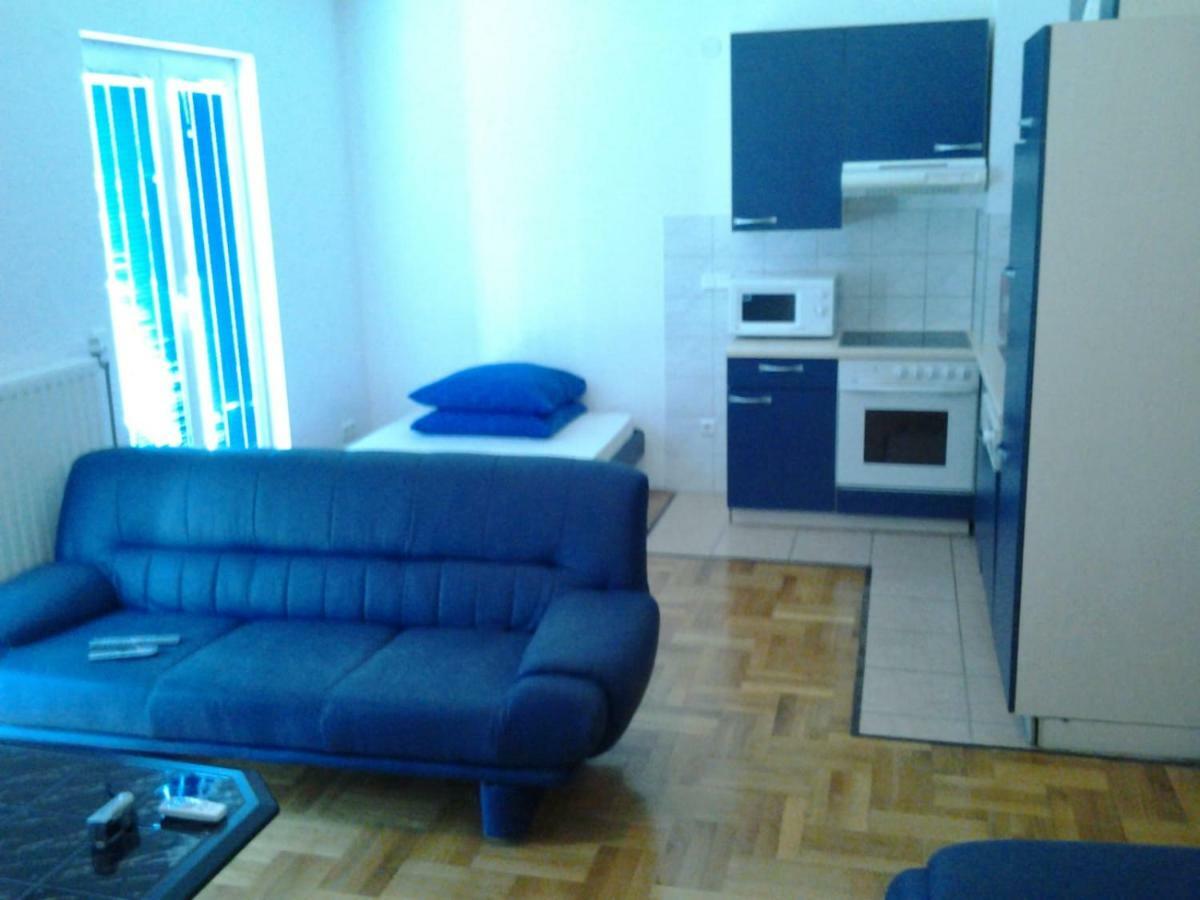 Apartmani "Radi" Baška Voda المظهر الخارجي الصورة