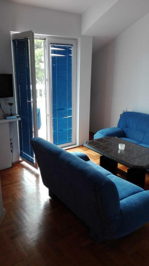 Apartmani "Radi" Baška Voda المظهر الخارجي الصورة